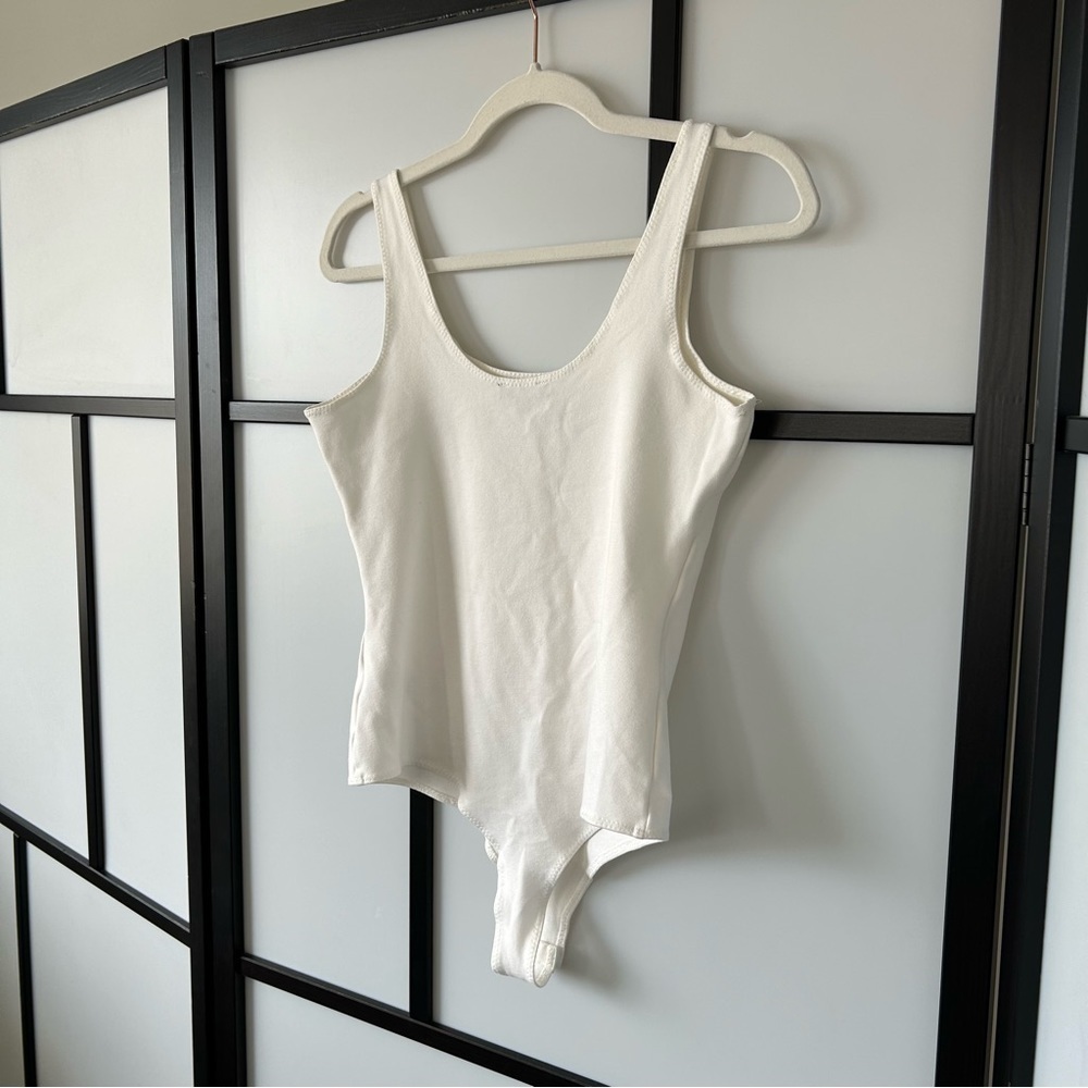 [M] Shinestar Rayon Nylon Blend White Square Neck Low Back Body Suit Women’s